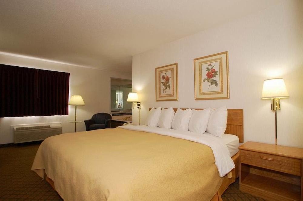 Quality Inn Columbia City Near Us-30 Extérieur photo