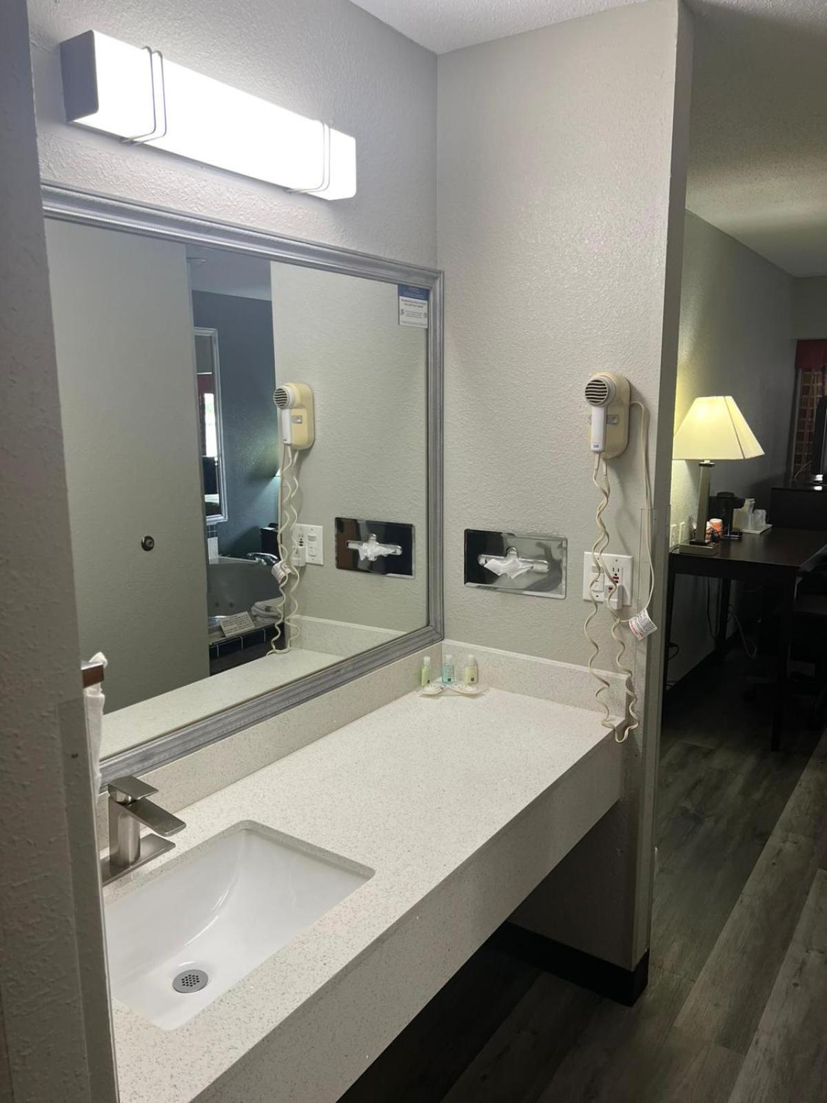 Quality Inn Columbia City Near Us-30 Extérieur photo